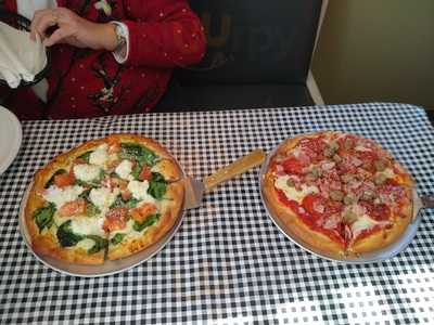 Tomanetti's Pizza