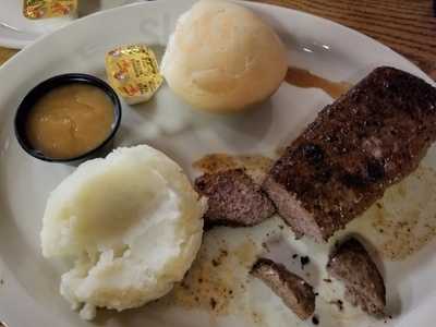 Evan's Rollerdrome's Famous Texas Hots