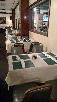 Joe's Main Street Steakhouse