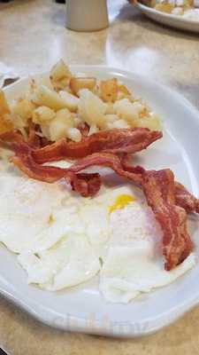 The Lighthouse Family Restaurant