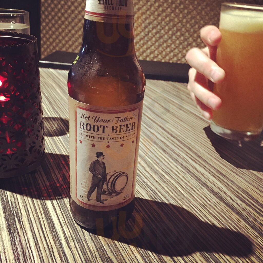 Red Iron American Pub