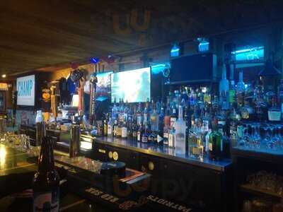 Cj's And Brittany's Sports Bar & Restaurant