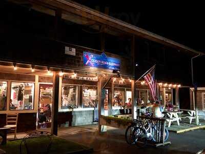 Cannon Beach Hardware & Public House
