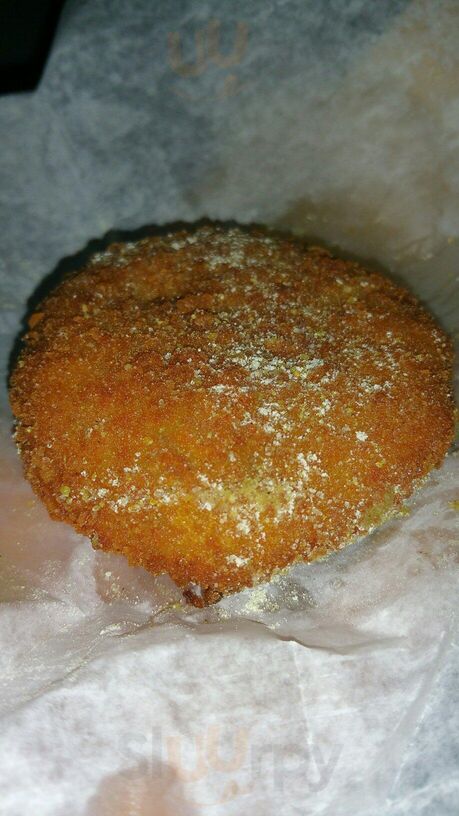 Hook's Fish N Chicken