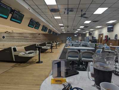 Livingston Lanes & Pub