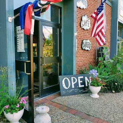 The Moon Cafe And Bakery