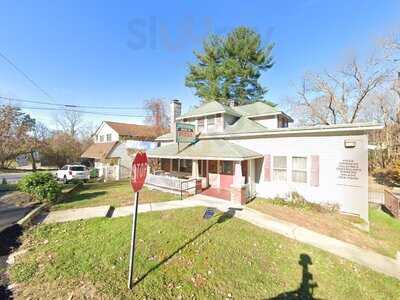 Putnam House Of Pizza And Restaurant