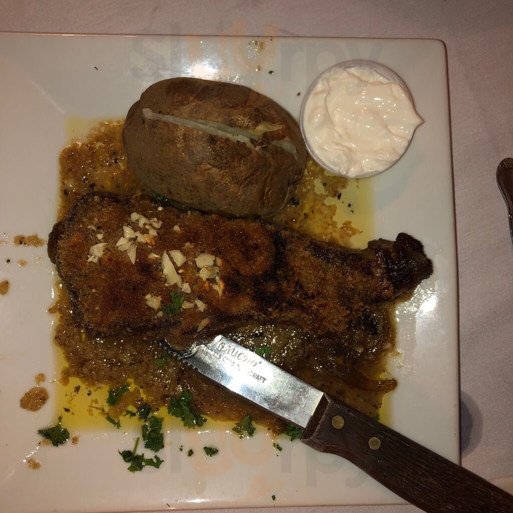 Lamplighter Restaurant & Pub