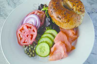 2nd Street Pike Grill