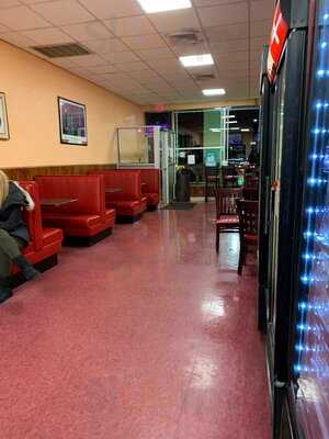 Renzos Pizza Restaurant