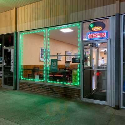 Renzos Pizza Restaurant