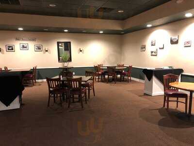 Woodys Bar And Grille