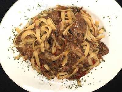 Woodys Bar And Grille