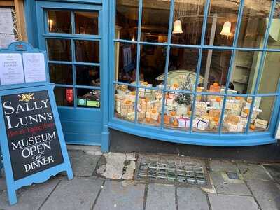 Sally Lunn's