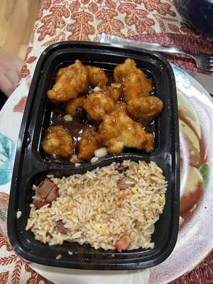 Wang's Gardens Chinese Restaurant