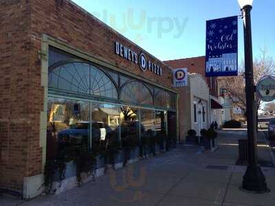 Dewey's Pizza