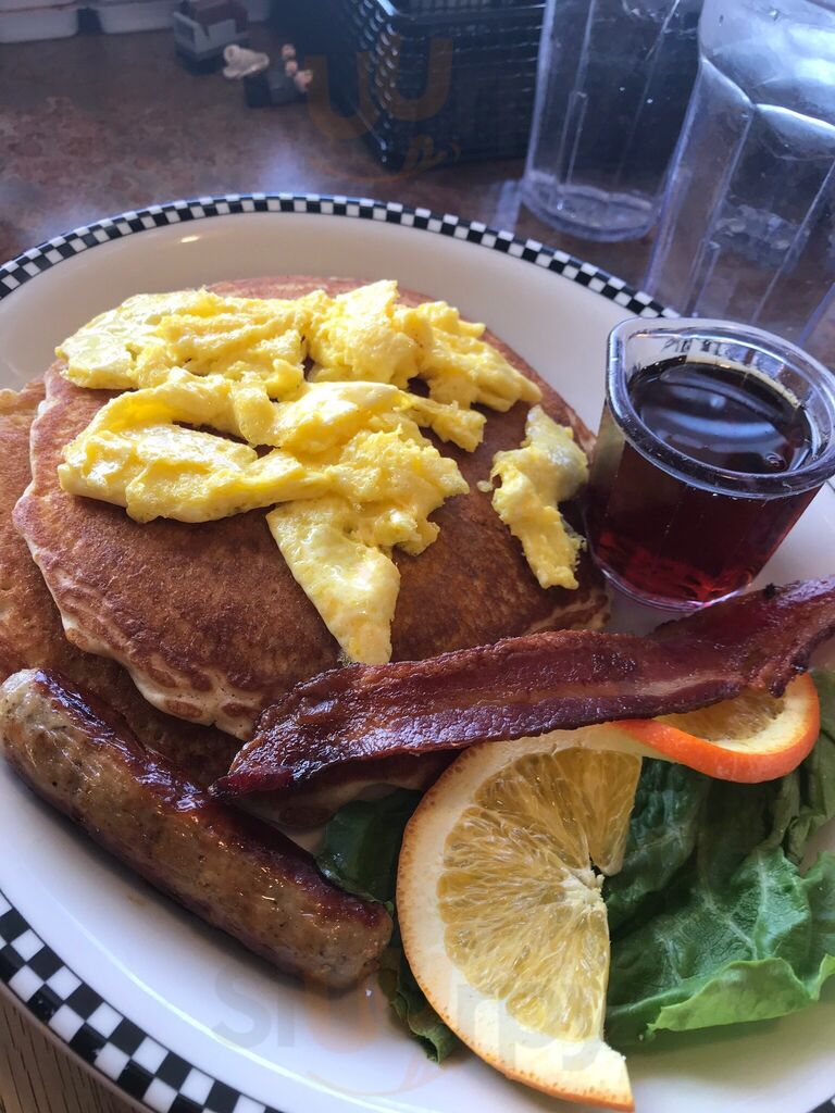 Black Bear Diner