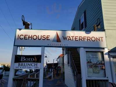 Icehouse Waterfront Restaurant