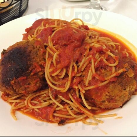 3 Brothers Vegan Cafe