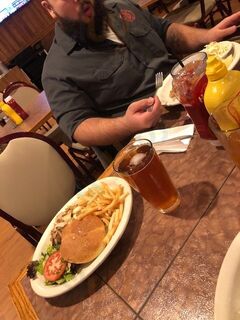 J & D's Bar & Grill