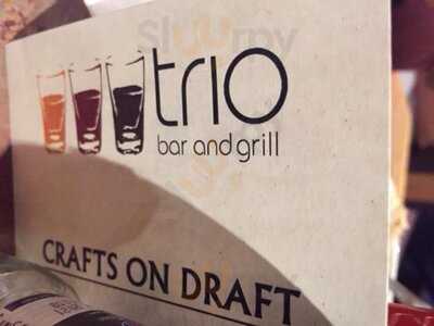 Trio Bar & Grill
