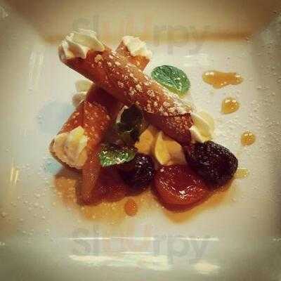 Applewood Inn Restaurant