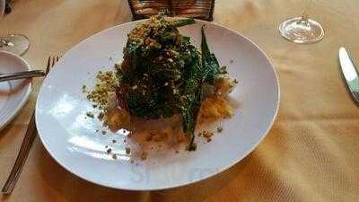 Applewood Inn Restaurant