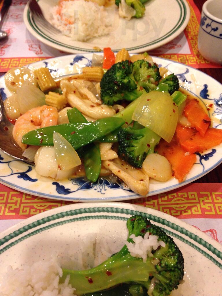 Yun Tung Chinese Restaurant