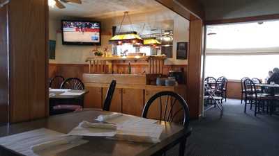 Romans Iv Restaurant & Lounge