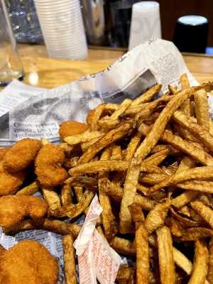 Wagon Wheel Bar And Restaurant