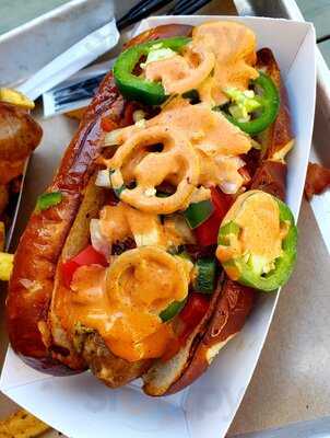 Eugene's Sausage And Fries