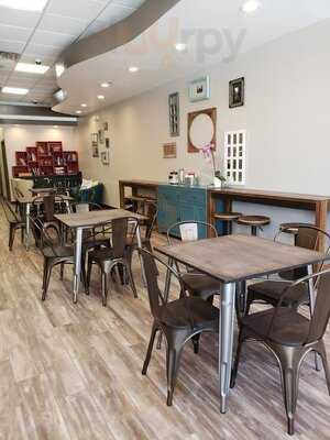 Dunbri’s Dessert Cafe