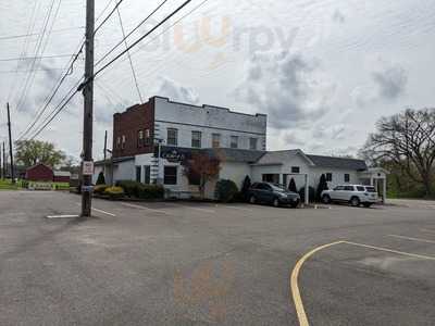 Cebars Madison Tavern