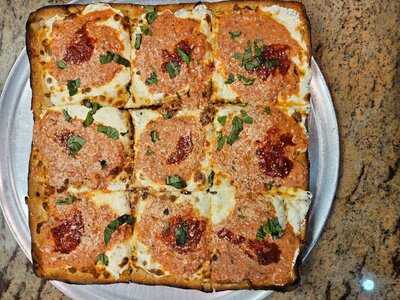 Elegante Pizza Rockaway