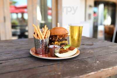 Red Allen's Bar & Grill