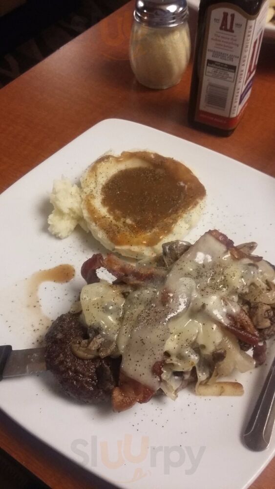 Petie's Family Restaurant