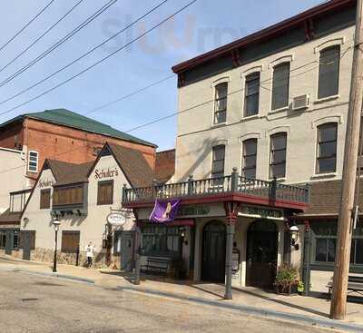 Schuler's Restaurant & Pub