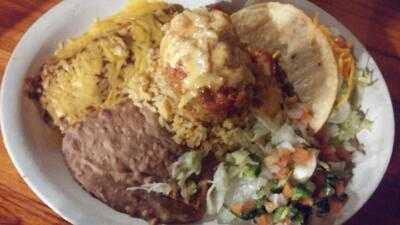 Pep's Restaurant & Bar