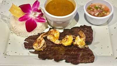 La Cabana Restaurant & Lounge