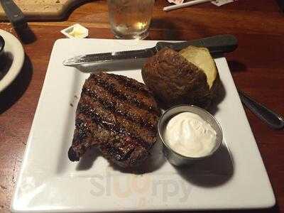 Kirby's Grill & Taphouse