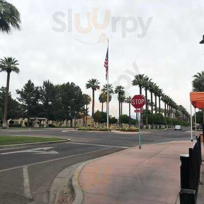 Lazy Palm Sports Bar And Grill