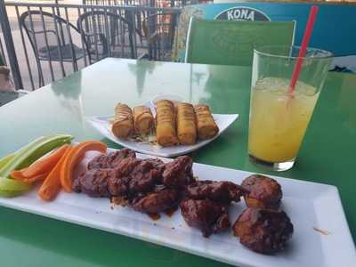 Lazy Palm Sports Bar And Grill