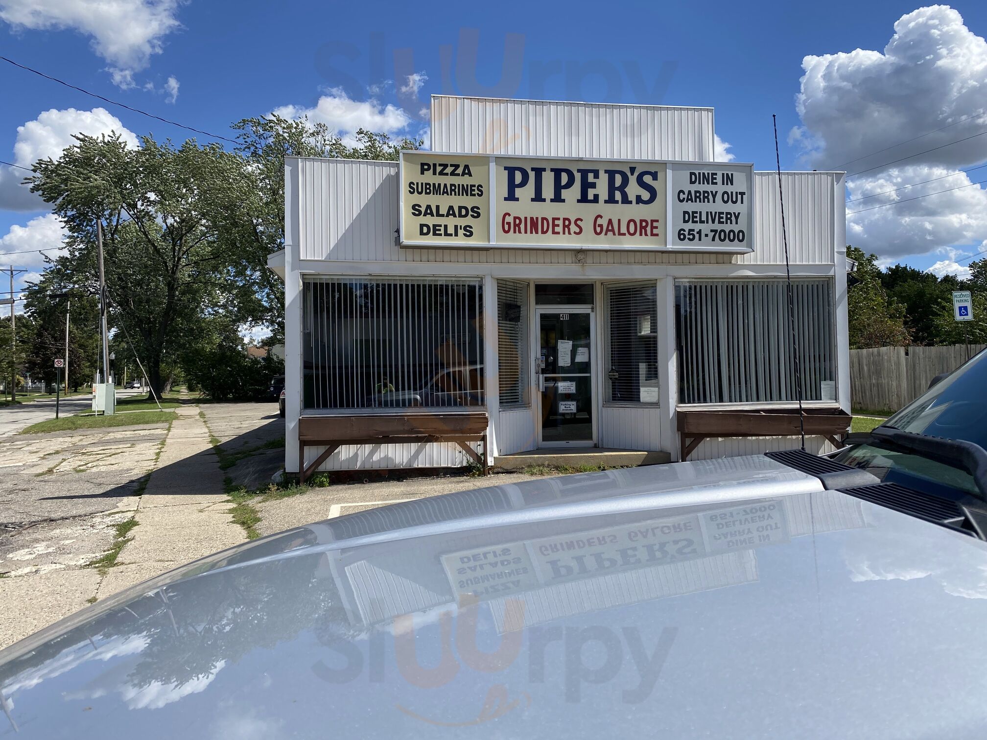 Piper's Grinders Galore