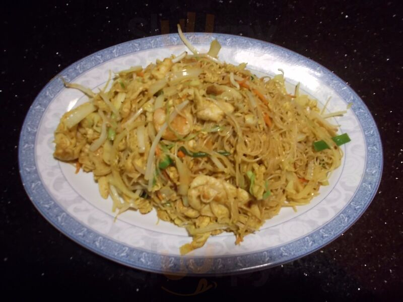 Shine's Asian Fusion Bistro