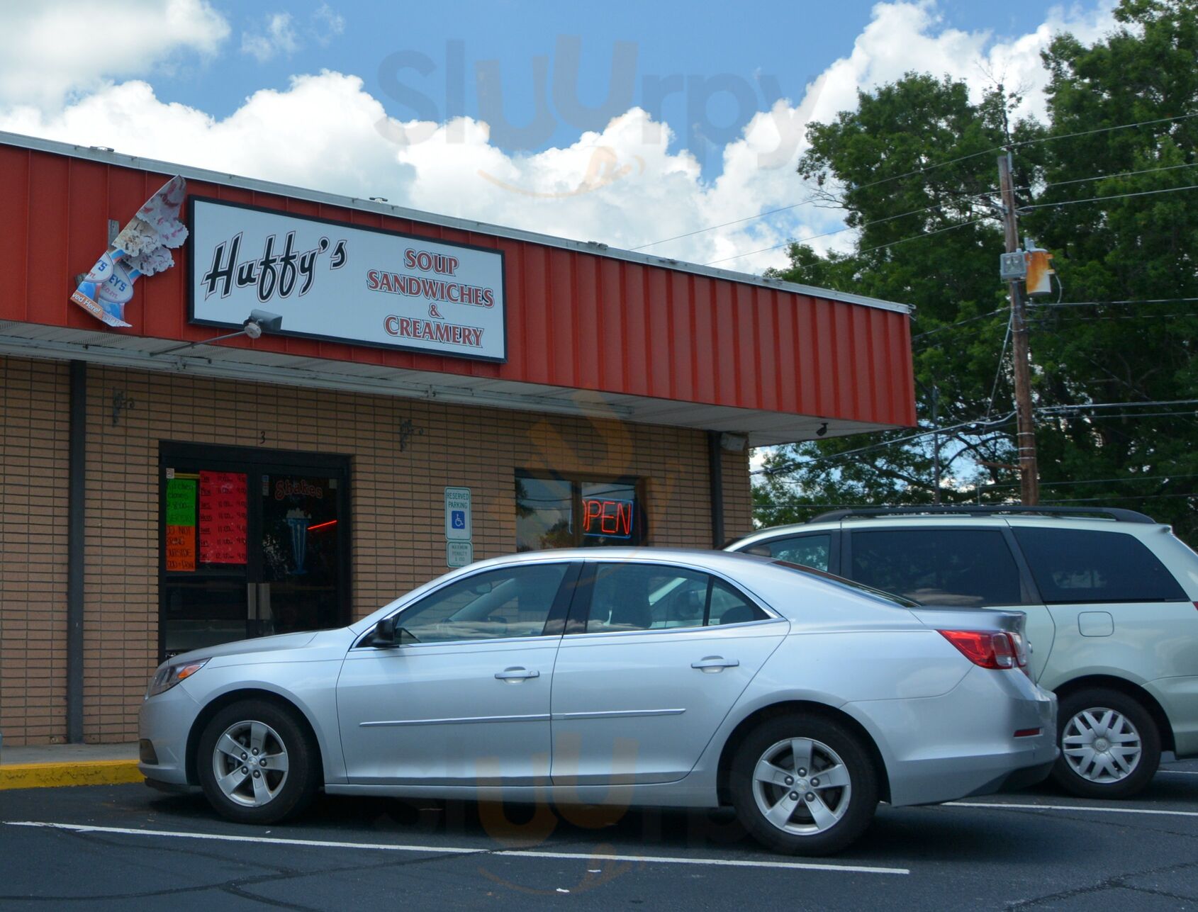 Huffys Soups, Sandwiches, And Creamery