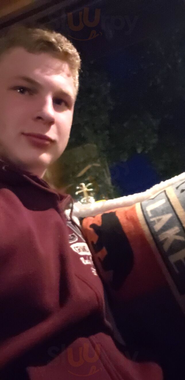 Huntington House Tavern