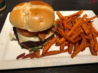 Red Robin Gourmet Burgers