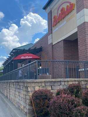 Red Robin Gourmet Burgers