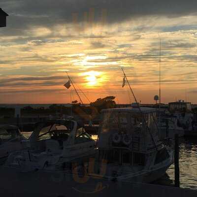 Whalehouse Point Restaurant