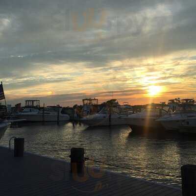 Whalehouse Point Restaurant